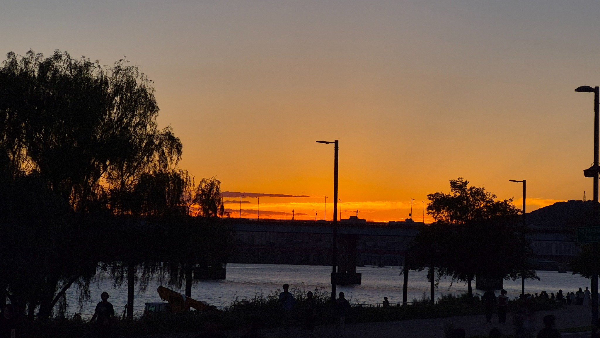Han River at dusk